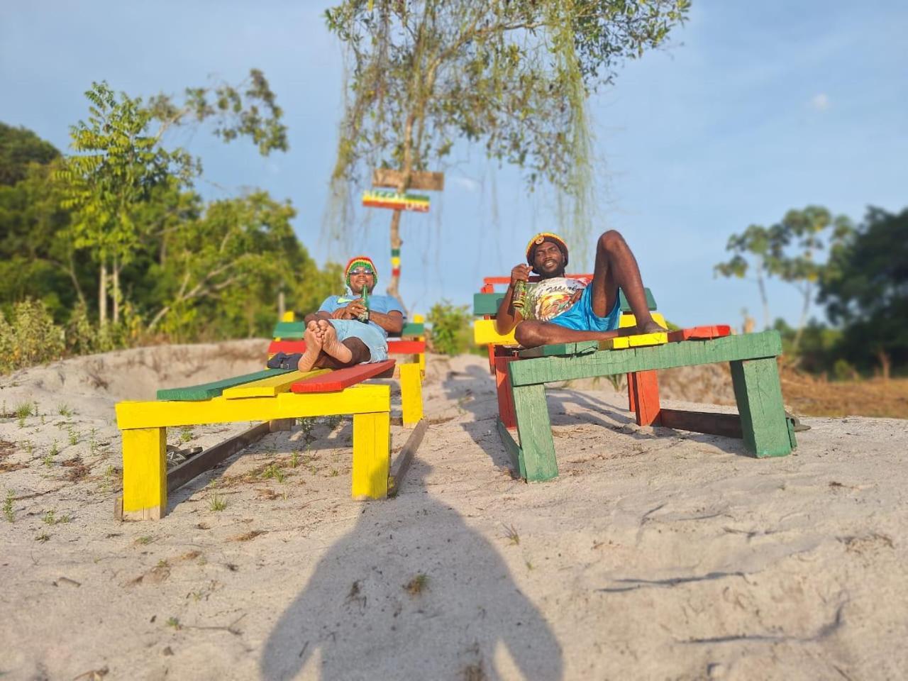 Land Of Promise - Reggae Bar & Eco Village Zanderij Zewnętrze zdjęcie