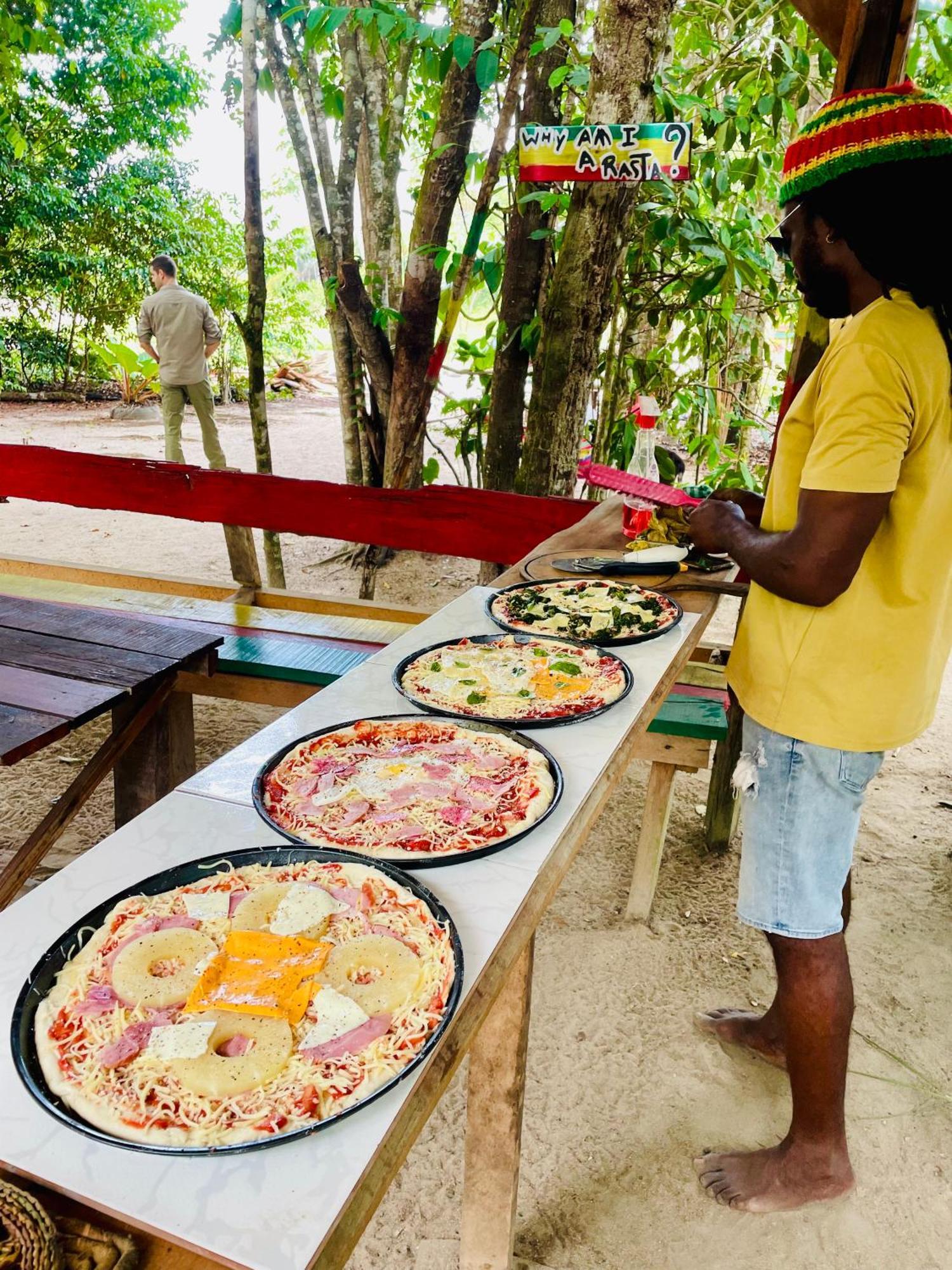 Land Of Promise - Reggae Bar & Eco Village Zanderij Zewnętrze zdjęcie
