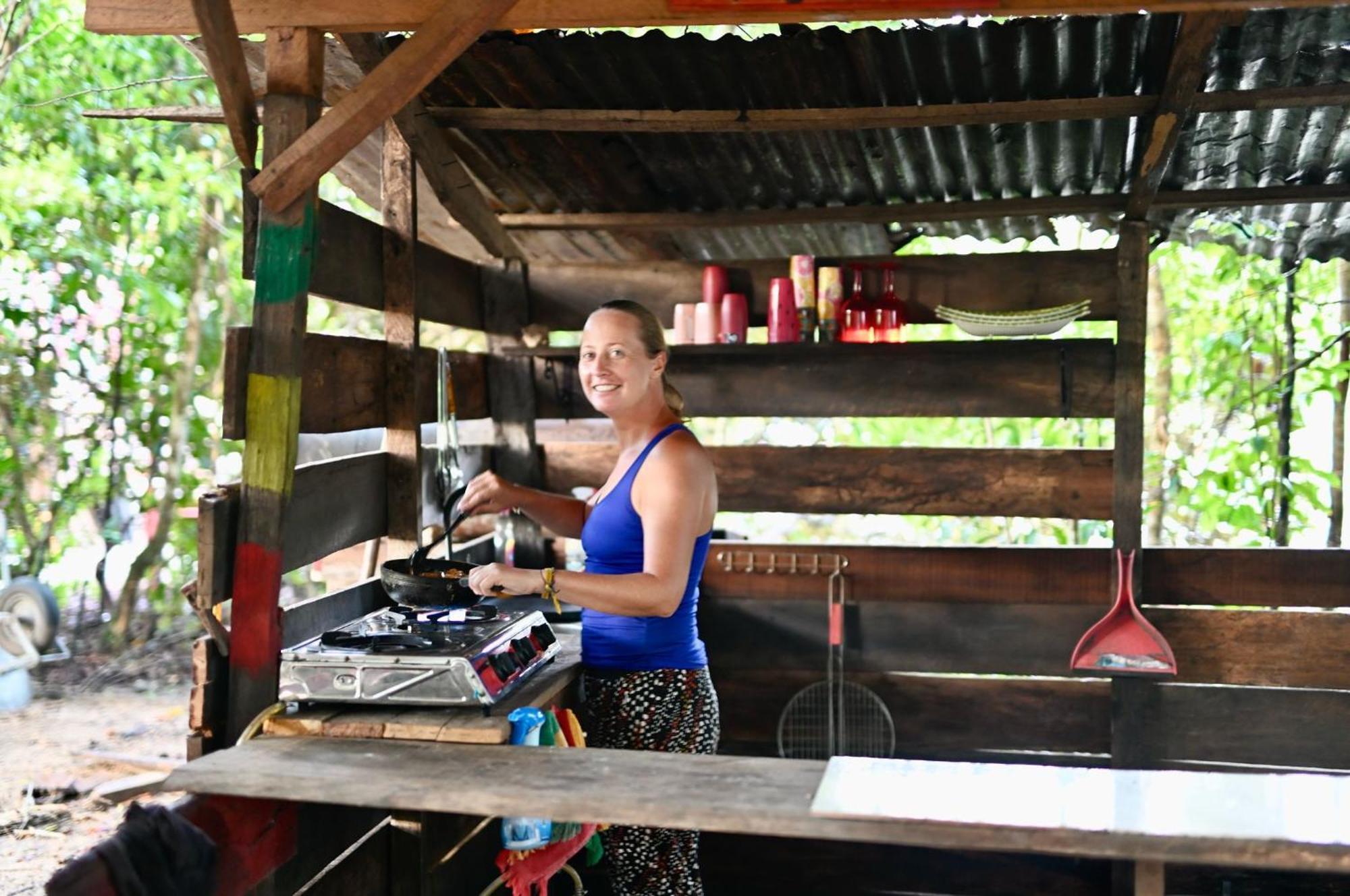 Land Of Promise - Reggae Bar & Eco Village Zanderij Zewnętrze zdjęcie